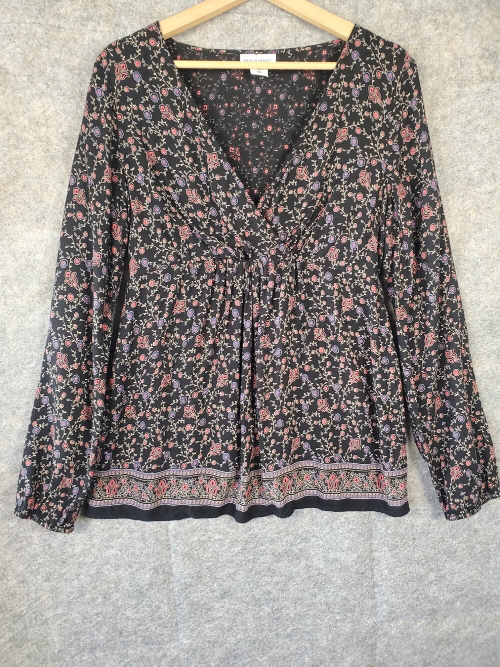 Women's Motherhood Maternity Medium Dark Floral Boho Cross Front Blouse